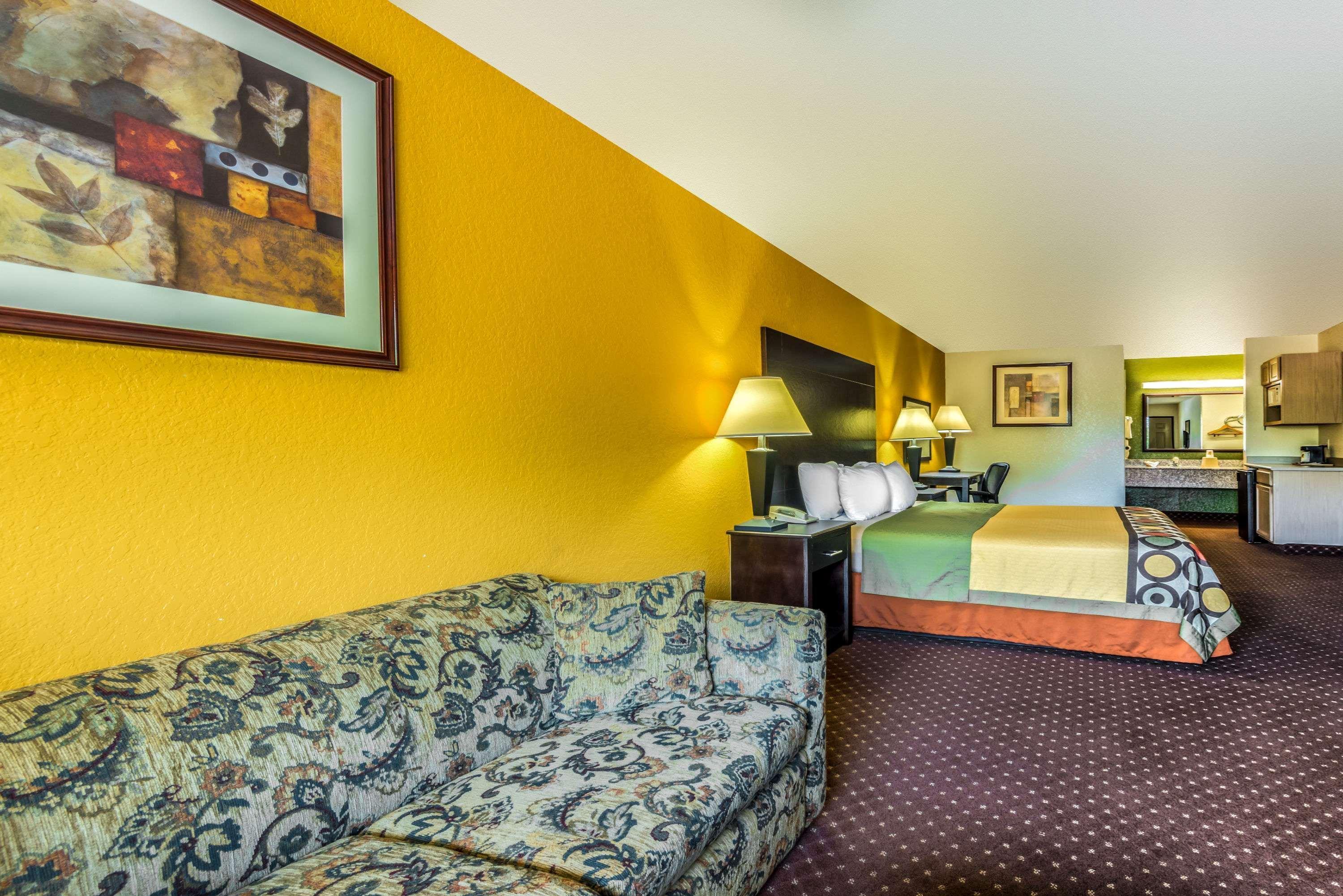 Hill Country Inn & Suites - New Braunfels, Gruene Ngoại thất bức ảnh