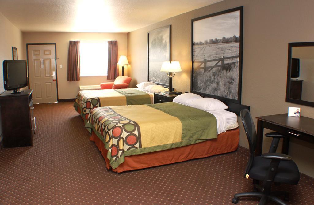 Hill Country Inn & Suites - New Braunfels, Gruene Ngoại thất bức ảnh