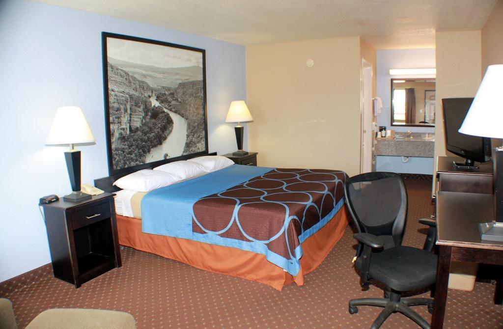 Hill Country Inn & Suites - New Braunfels, Gruene Ngoại thất bức ảnh
