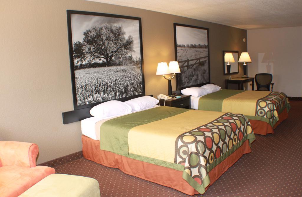 Hill Country Inn & Suites - New Braunfels, Gruene Ngoại thất bức ảnh